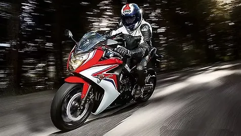 Honda CBR650F Front three-quarter Honda CBR650F Front three-quarter