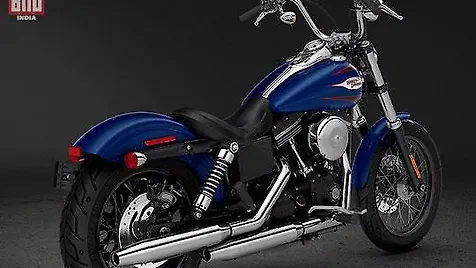 Harley Davidson Street Bob Rear three-quarter Harley Davidson Street Bob Rear three-quarter