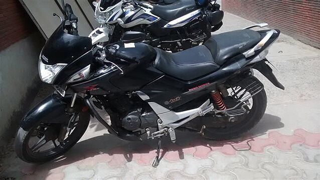 cbz honda bike price